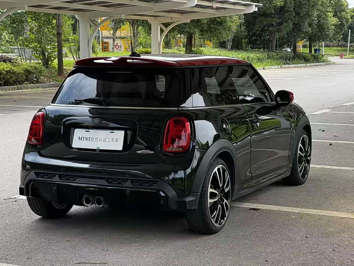 Mini Mini JCW, 2022 — фото 6 из 9
