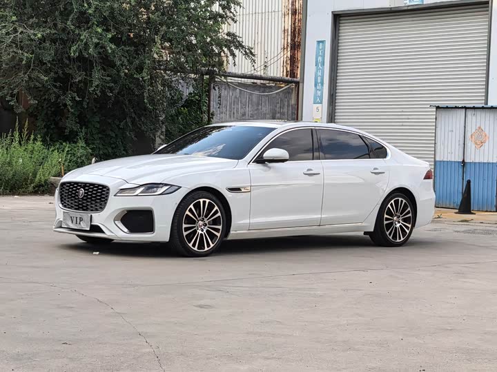 Jaguar XF L, 2022 — фото 8 из 9