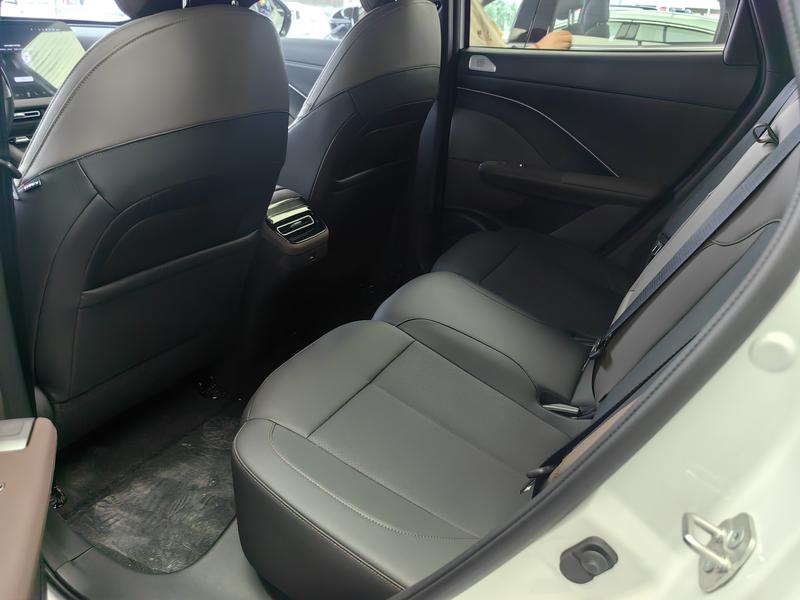 Changan CS55 Plus Hybrid, 2025 — фото 5 из 8