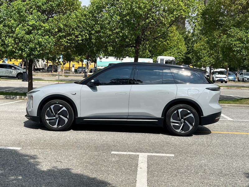 Nio ES6, 2024 — фото 4 из 12