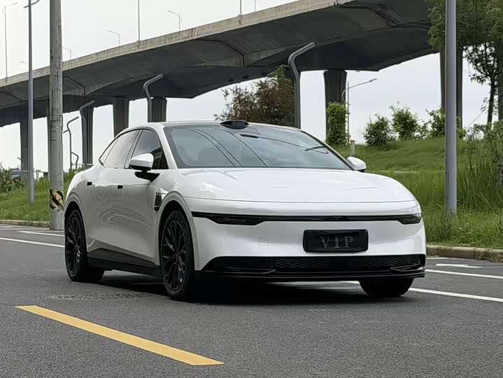 Zeekr 007, 2023 — купить в Нижнем Новгороде под ключ