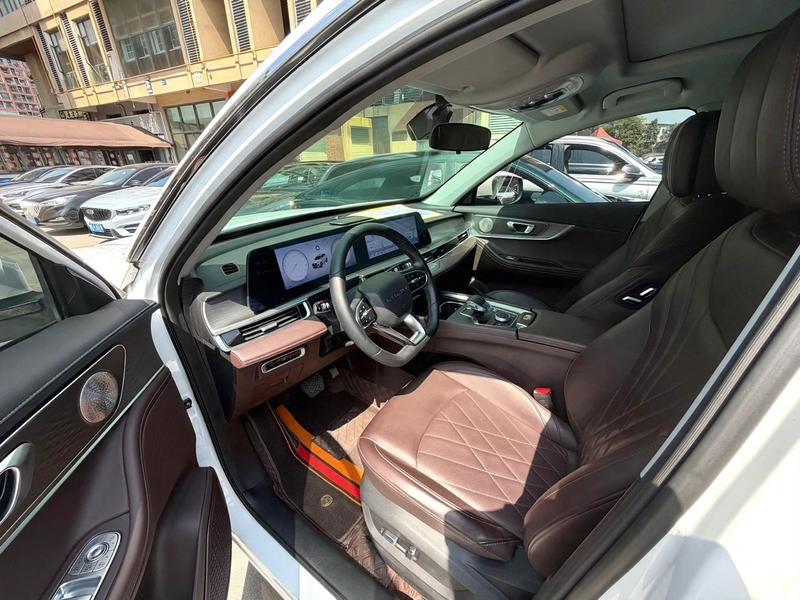 Chery Tiggo 8 Plus, 2023 — фото 10 из 12