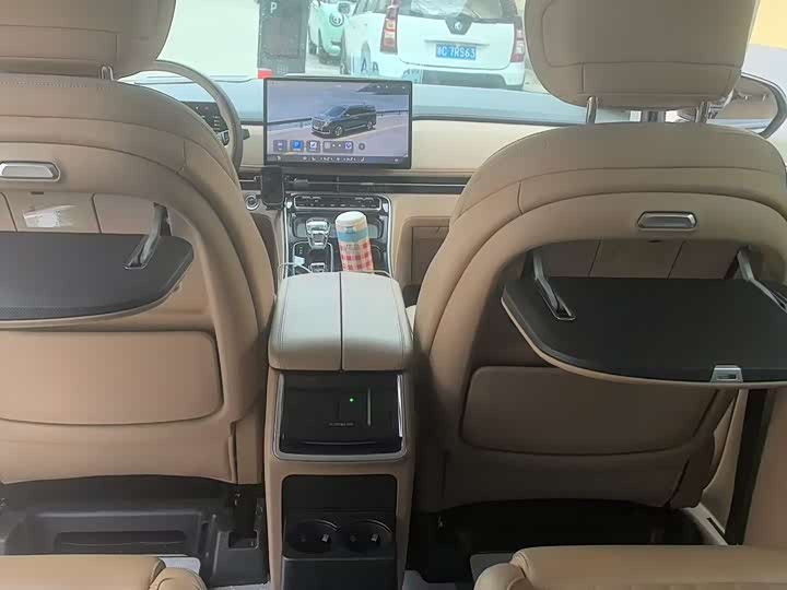 JAC Refine RF8 Hybrid, 2025 — фото 6 из 7