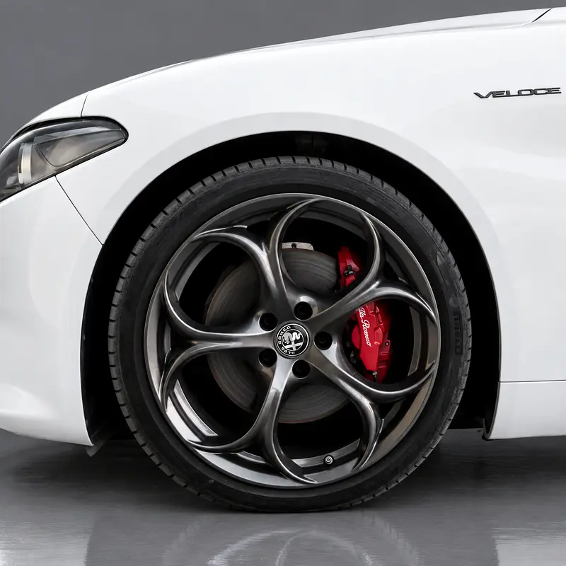 Alfa Romeo Giulia, 2022 — фото 6 из 10