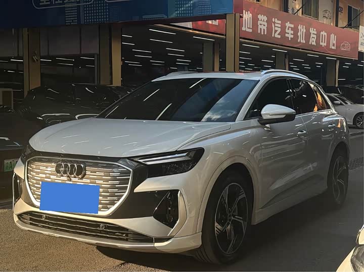 Audi Q4 e-tron, 2023 — купить в Саранске под ключ
