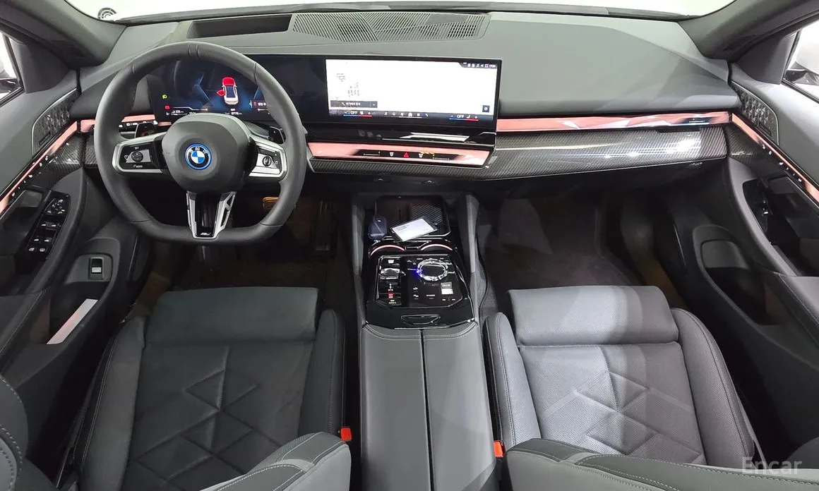 BMW 5 Series, 2025 — фото 7 из 12