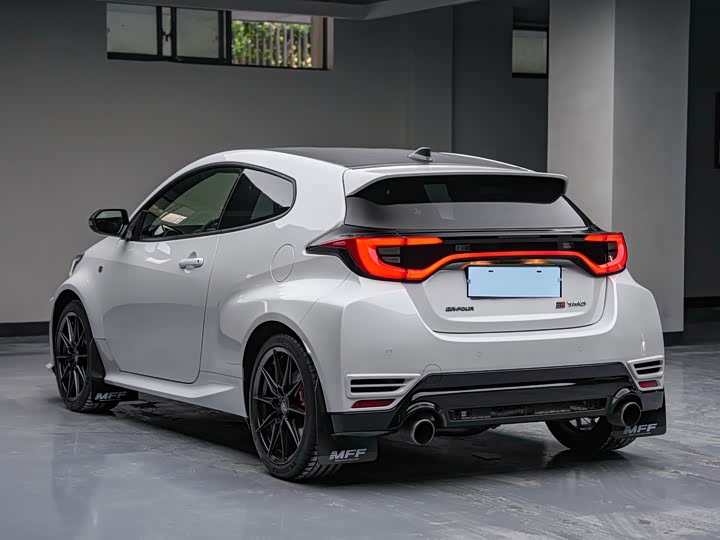 Toyota GR Yaris, 2025 — фото 6 из 9