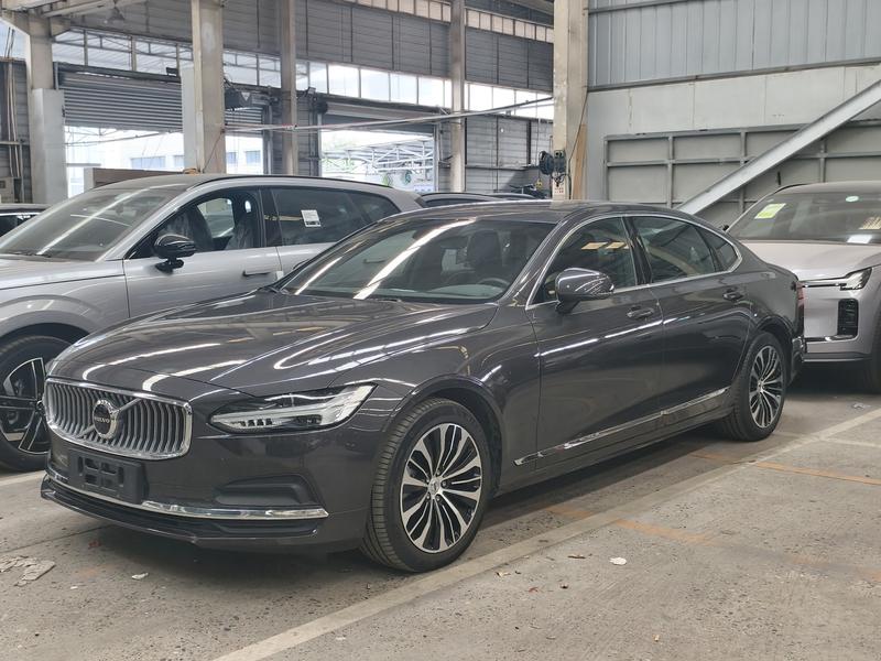 Volvo S90, 2025 — купить в Перми под ключ