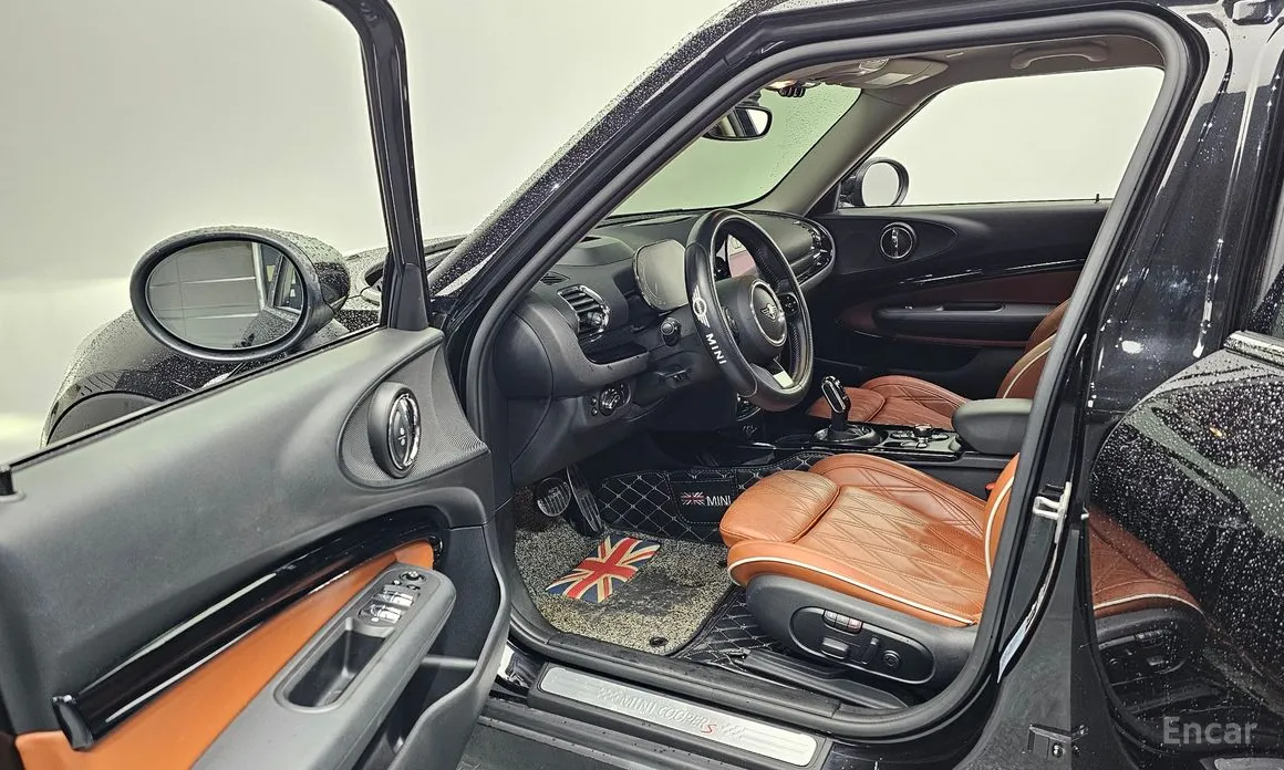 Mini Clubman, 2022 — фото 10 из 12