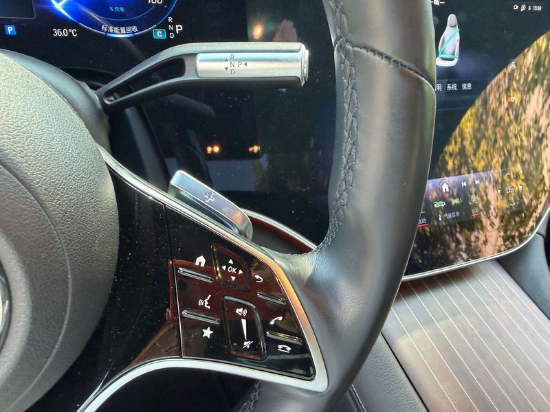 Mercedes-Benz EQS, 2022 — фото 8 из 12