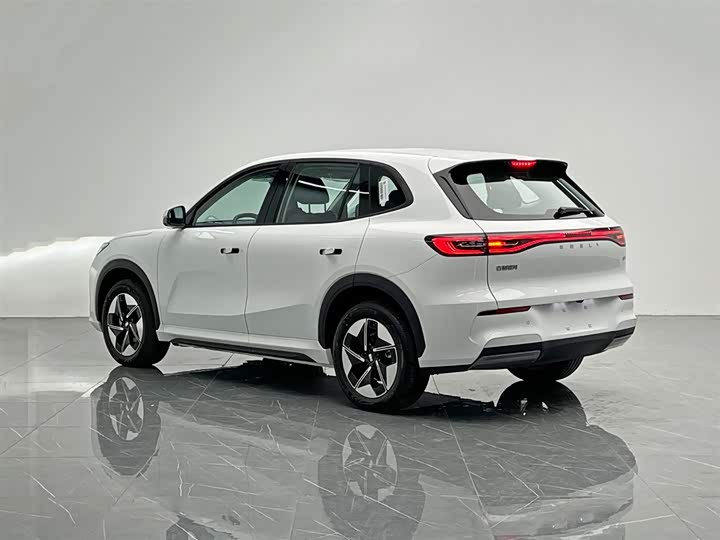 Geely Galaxy E5, 2026 — фото 4 из 9