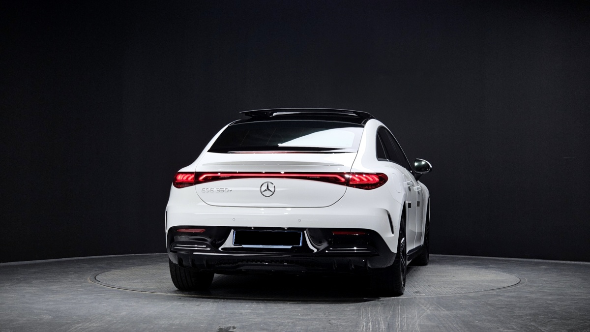 Mercedes-Benz EQE, 2025 — фото 4 из 12