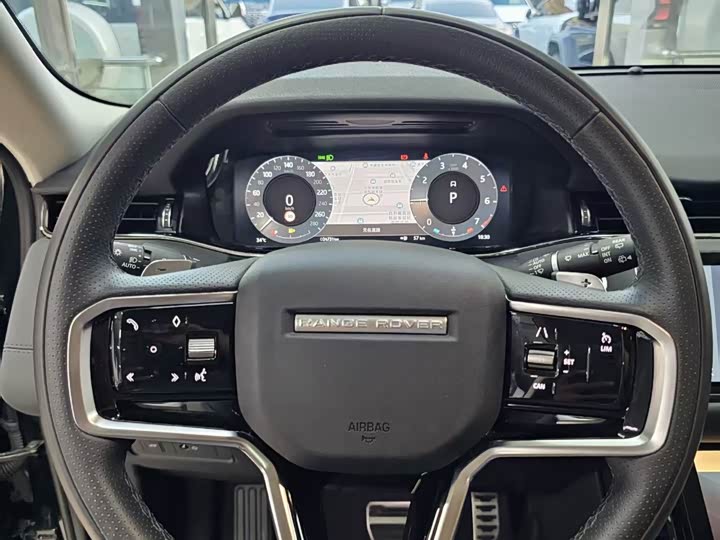 Land Rover Range Rover Evoque L, 2024 — фото 9 из 9