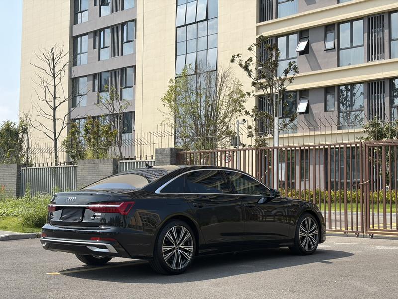 Audi A6L, 2023 — фото 6 из 12