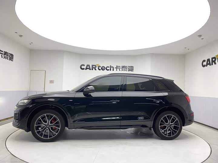 Audi Q5L, 2025 — фото 8 из 9
