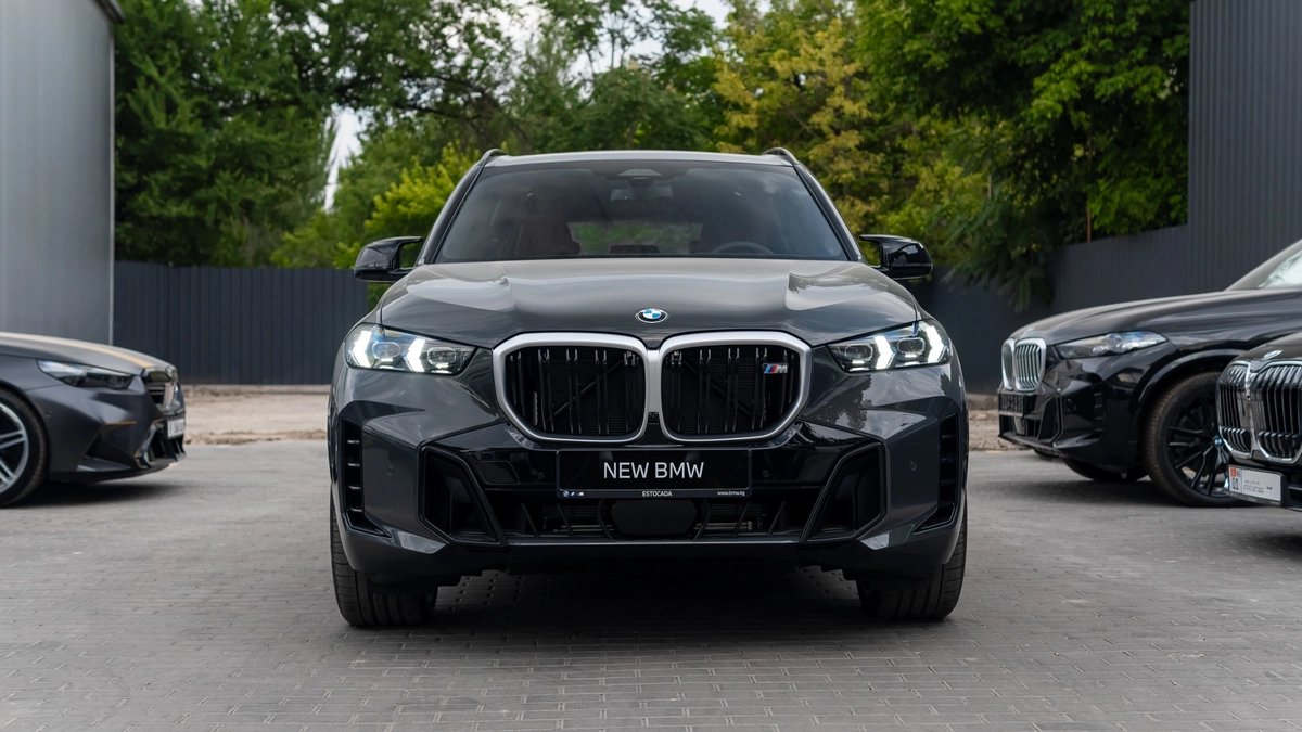 BMW X5, 2026 — фото 2 из 9
