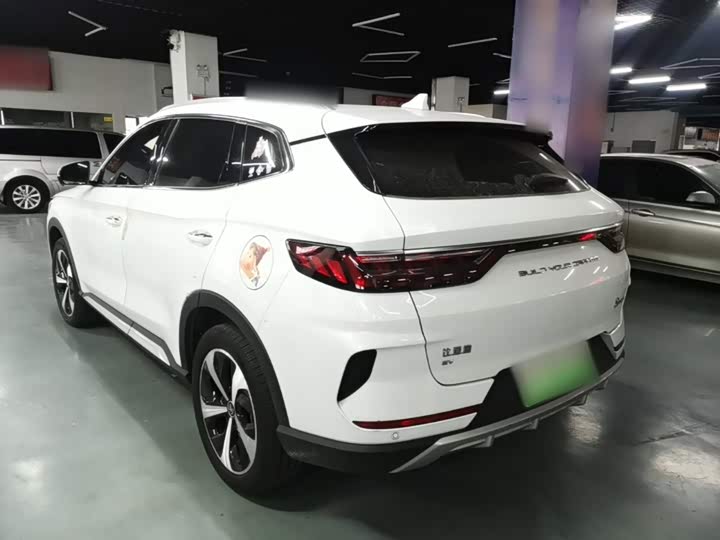 BYD Song Plus Hybrid/EV, 2022 — фото 5 из 9