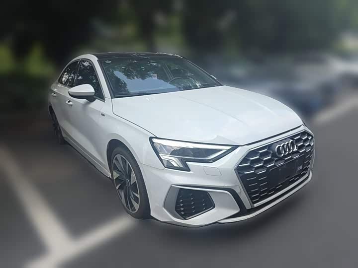 Audi A3, 2023 — фото 6 из 9