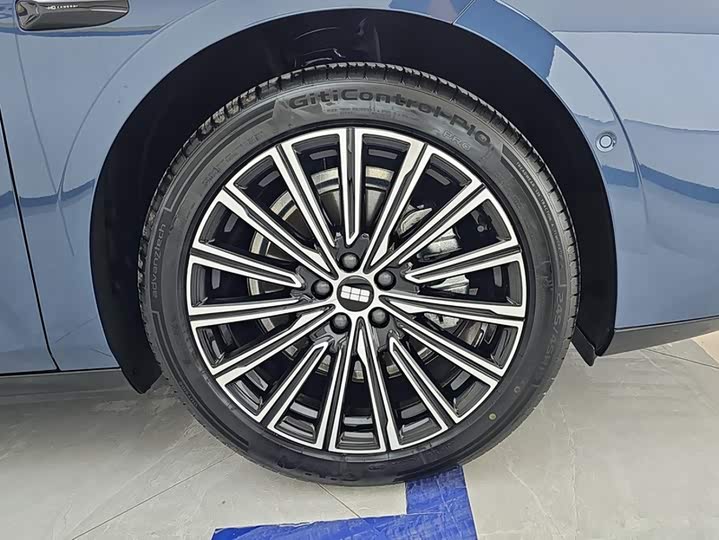 Geely Galaxy Starshine 8 EM-i, 2025 — фото 6 из 9