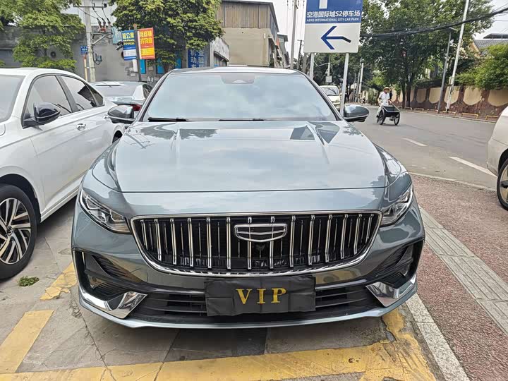 Geely Preface, 2025 — фото 2 из 9