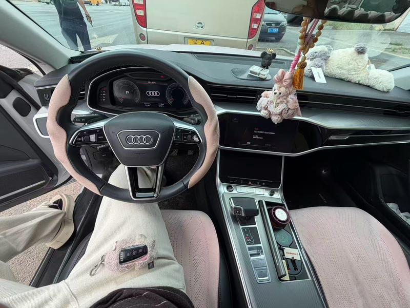 Audi A7, 2024 — фото 6 из 9