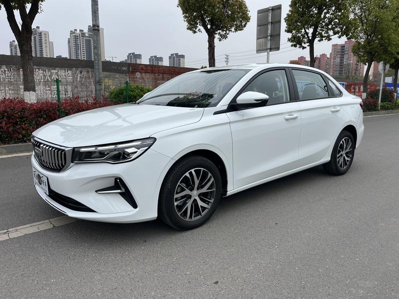 Geely Emgrand, 2025 — купить в Казани под ключ