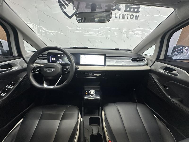 Geely Geometry E Firefly, 2022 — фото 7 из 12