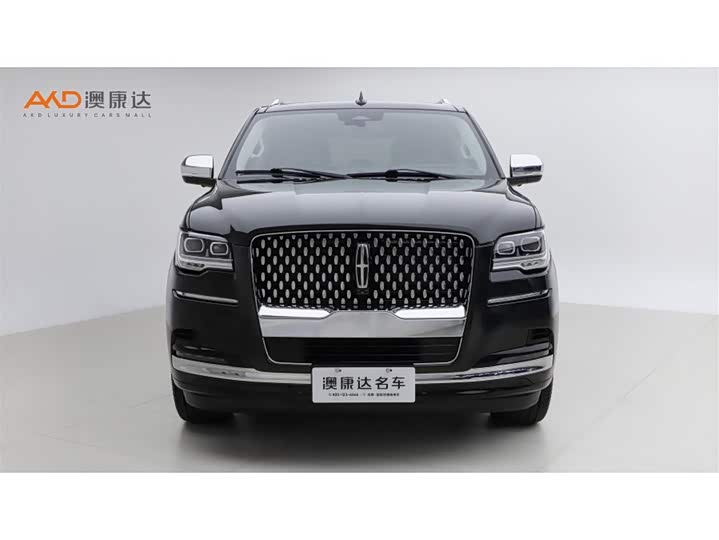 Lincoln Navigator, 2023 — фото 2 из 9