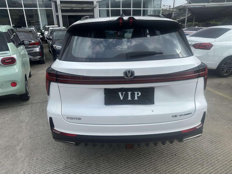 Changan CS75 Plus, 2022 — фото 5 из 10