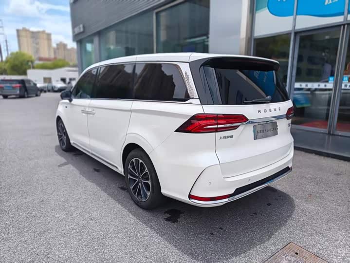Roewe iMax 8, 2023 — фото 6 из 9