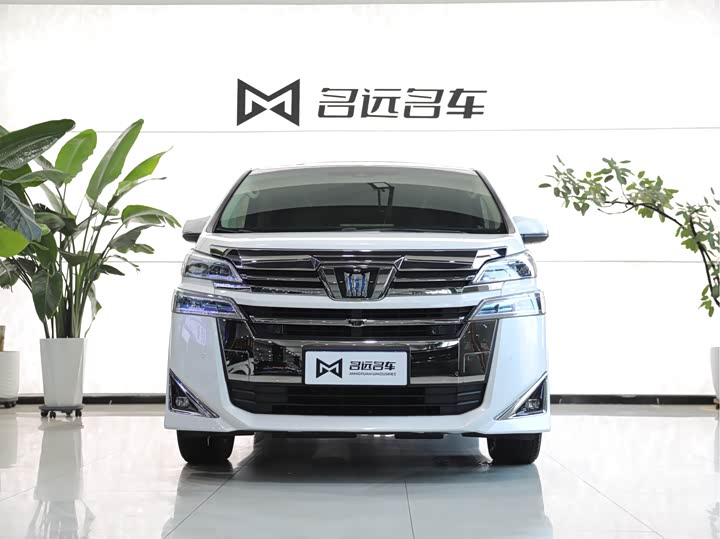 Toyota Vellfire, 2022 — фото 2 из 9