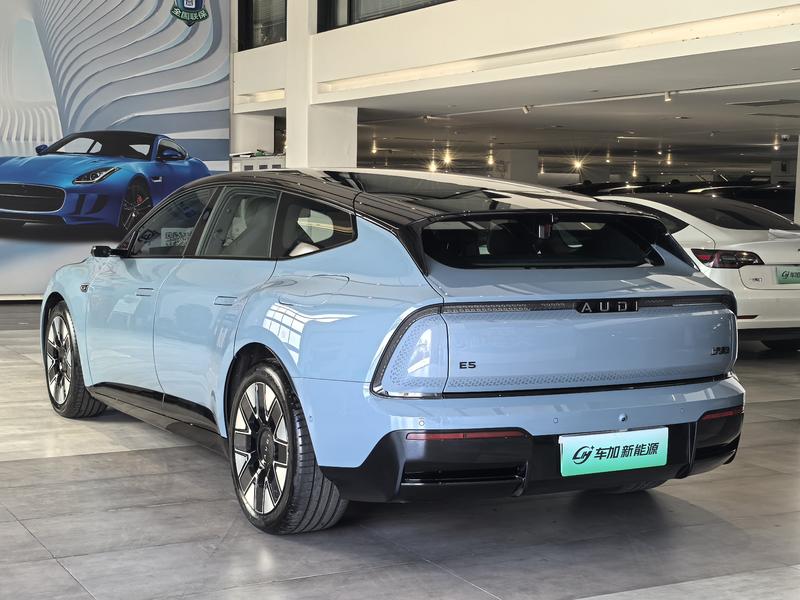 Audi × SAIC E5 Sportback, 2025 — фото 4 из 10
