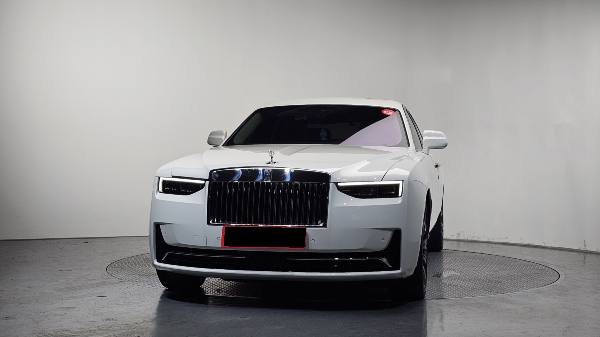 Rolls-Royce Ghost, 2025 — фото 3 из 12