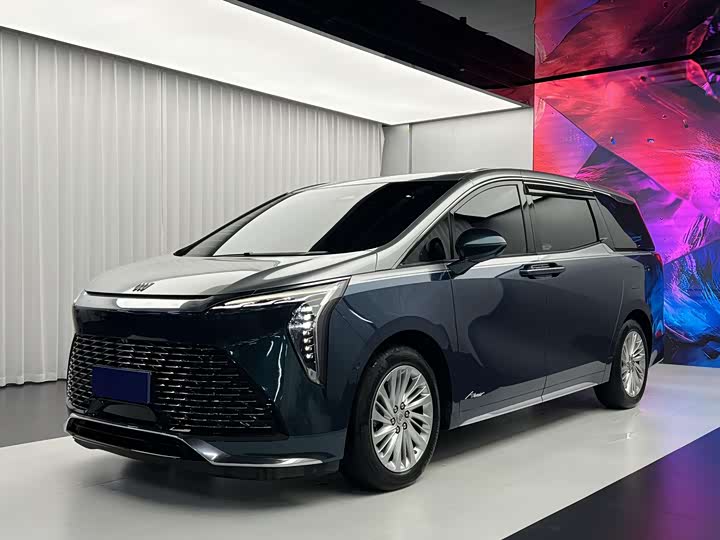 Buick GL8 Century, 2023 — купить в Смоленске под ключ