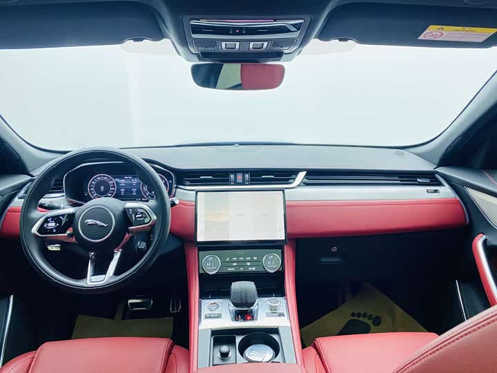 Jaguar F-Pace, 2024 — фото 7 из 9