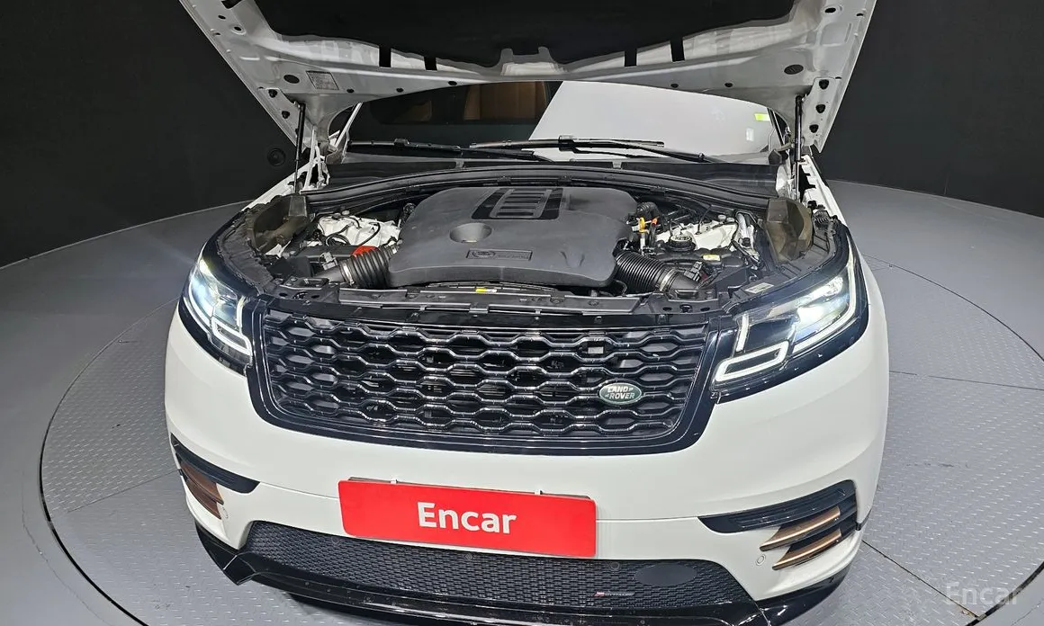 Land Rover Range Rover Velar, 2022 — фото 6 из 12