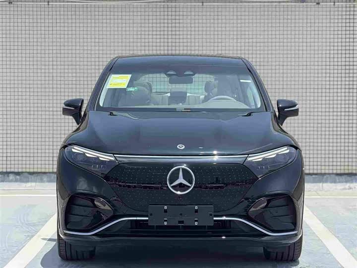 Mercedes-Benz EQS SUV, 2026 — фото 2 из 9
