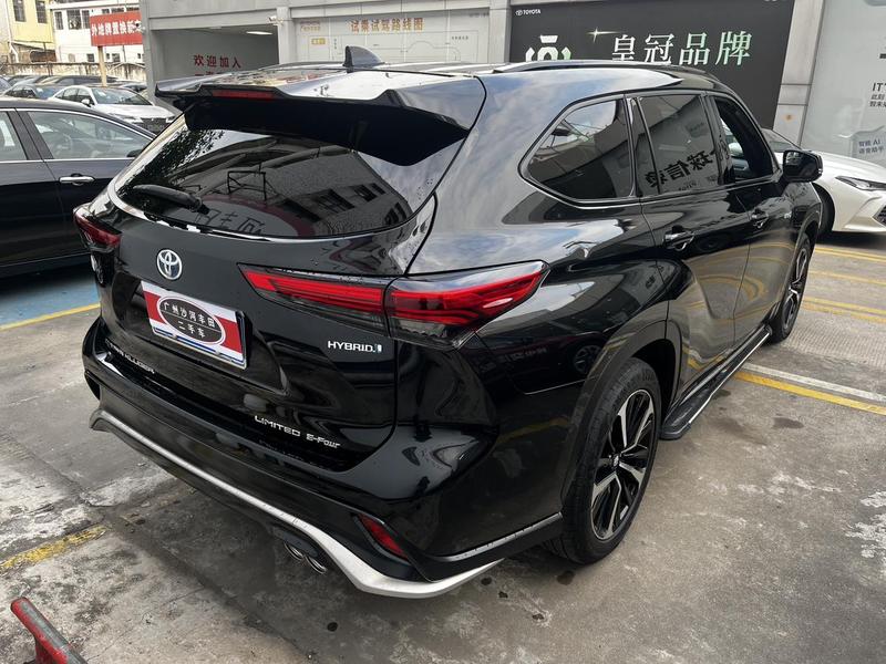 Toyota Crown Kluger, 2022 — фото 7 из 12