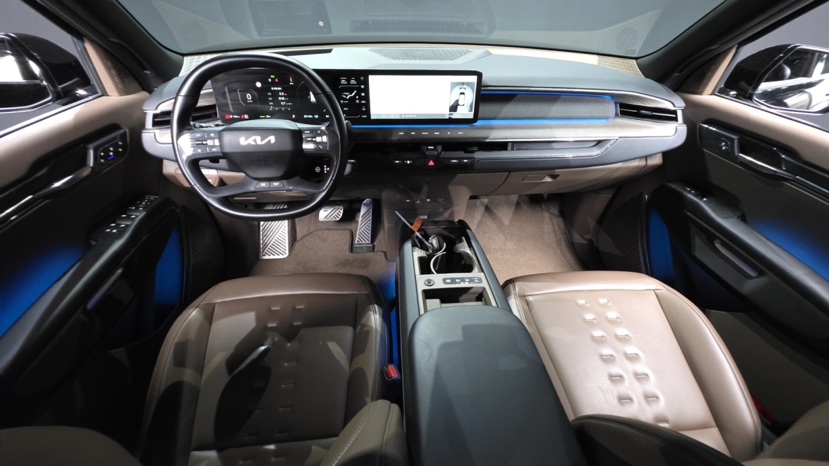 Kia EV9, 2023 — фото 6 из 12