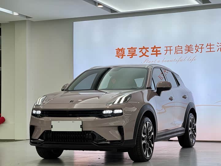 Lynk & Co 06 EM-P Hybrid, 2023 — купить в Самаре под ключ