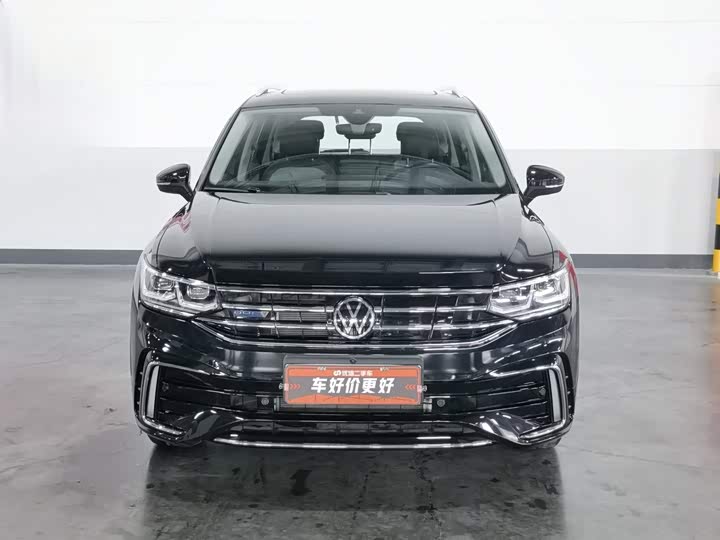 Volkswagen Tiguan L Hybrid, 2022 — фото 3 из 9