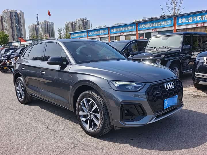 Audi Q5L, 2023 — фото 3 из 9