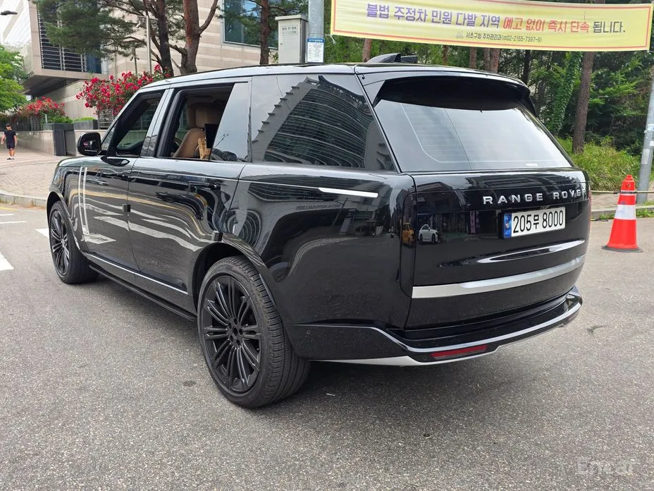 Land Rover Range Rover, 2024 — фото 5 из 12