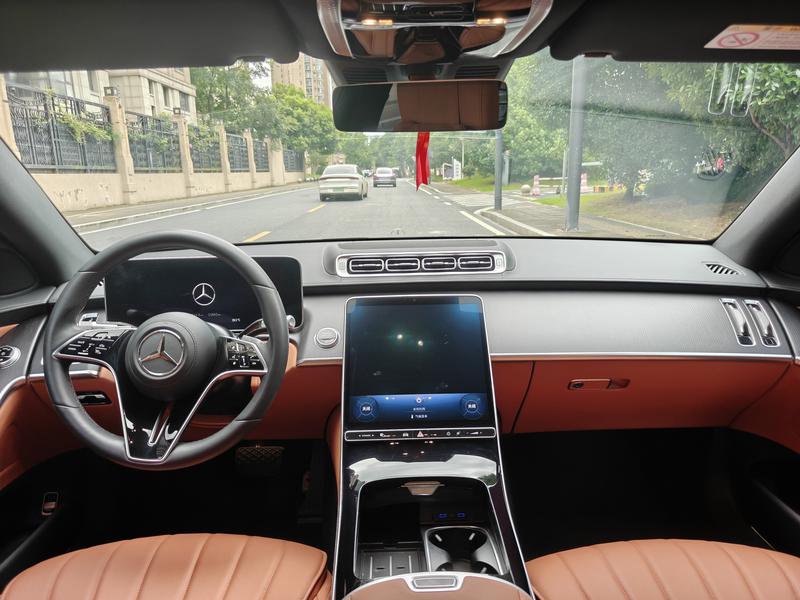 Mercedes-Benz S-Class, 2023 — фото 9 из 12