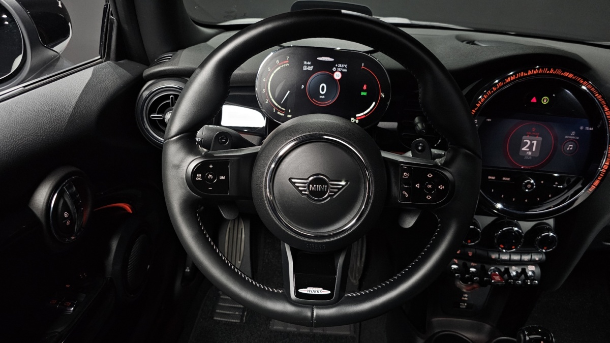 Mini Cooper, 2021 — фото 12 из 12