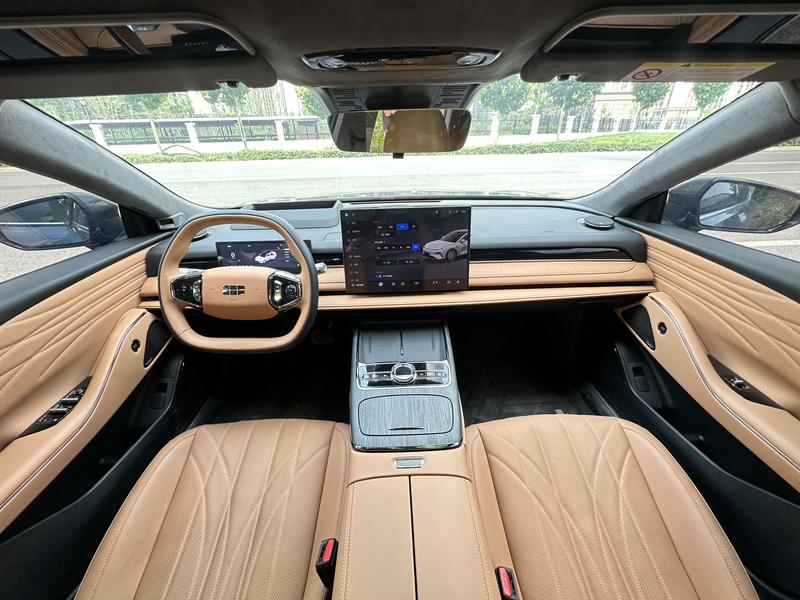 Geely Galaxy Starshine 8 EM-i, 2025 — фото 6 из 10