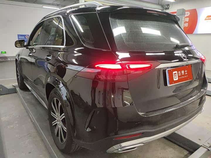 Mercedes-Benz GLE-Class, 2024 — фото 4 из 9