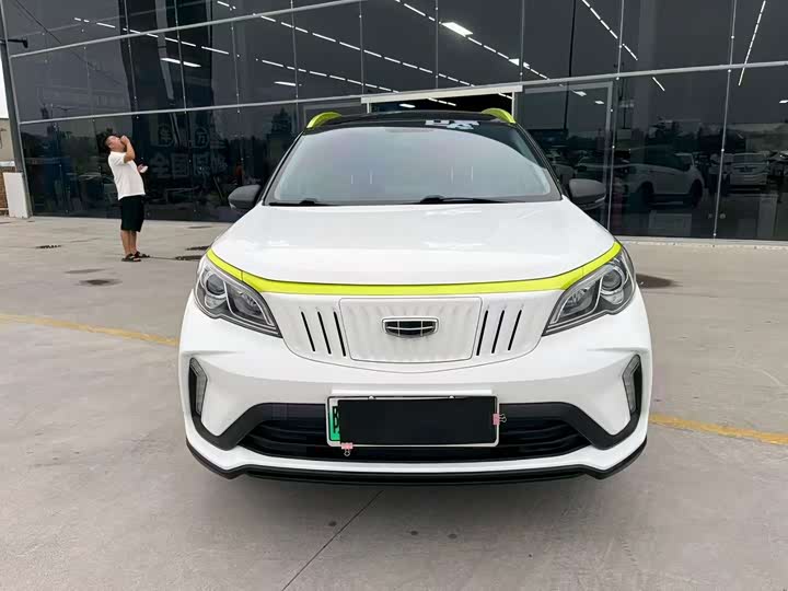Geely Geometry EX3, 2021 — фото 2 из 9
