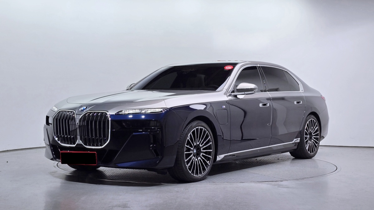 BMW 7 Series, 2025 — купить в Костроме под ключ