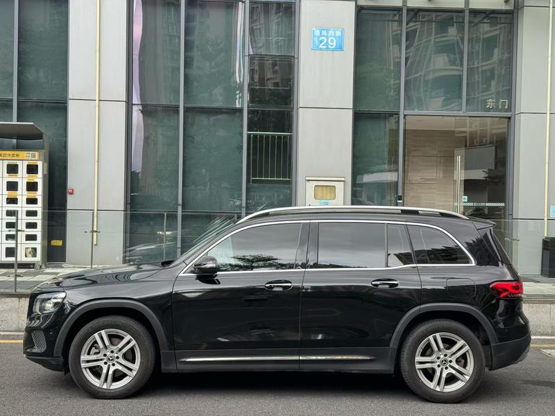 Mercedes-Benz GLB-Class, 2022 — фото 3 из 9